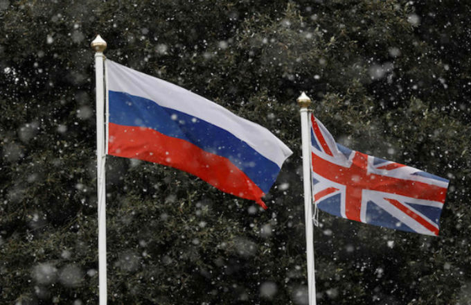 Британия ввела санкции против трёх граждан России